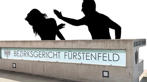 „Geschwister-Hiebe“: Der Angeklagte redet sich bei der Verhandlung um Kopf und Kragen