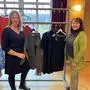Nadine König (links) betreut den Green Shop Kaindorf, Margit Krobath (rechts) organisiert den Kleider-Tausch-Tag