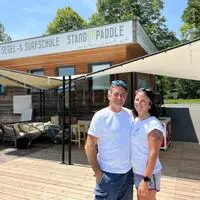 Sven Reiger und Christin Hanser von der Surf- und Segelschule Reiger am Stubenbergsee