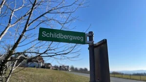 Auch wenn die Straße einen Namen hat, ist dieser nicht immer im offiziellen Register gültig