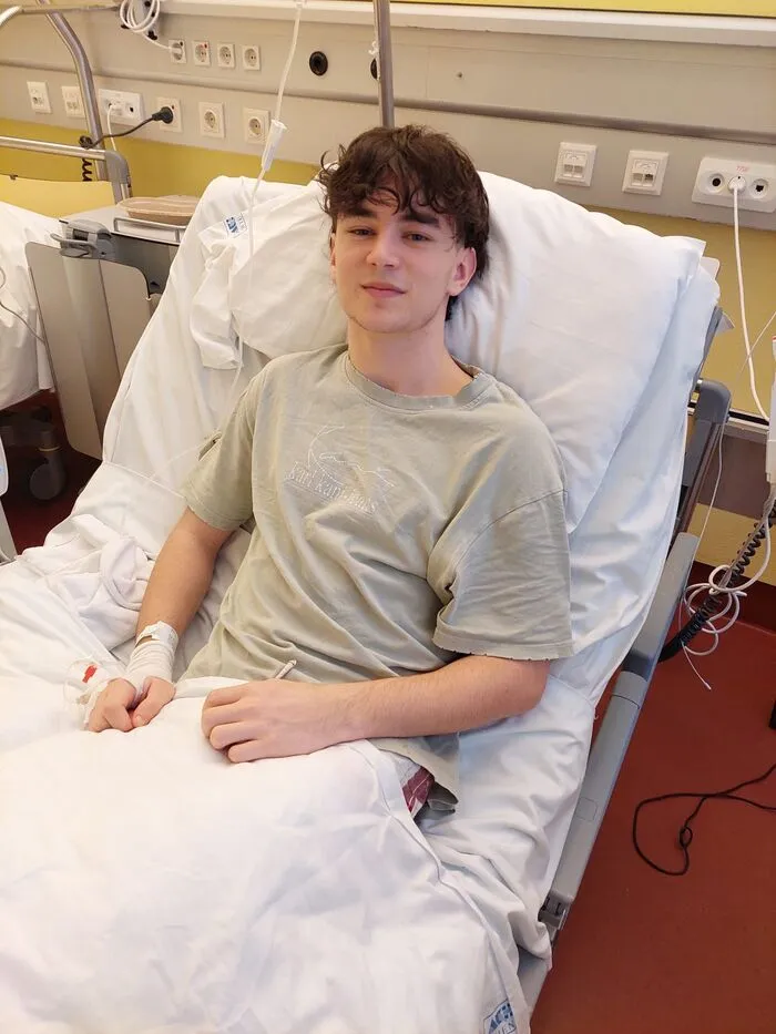 Die Zeit vor der Knochenmark-Spende war stressig für den 18-Jährigen neben der Schule