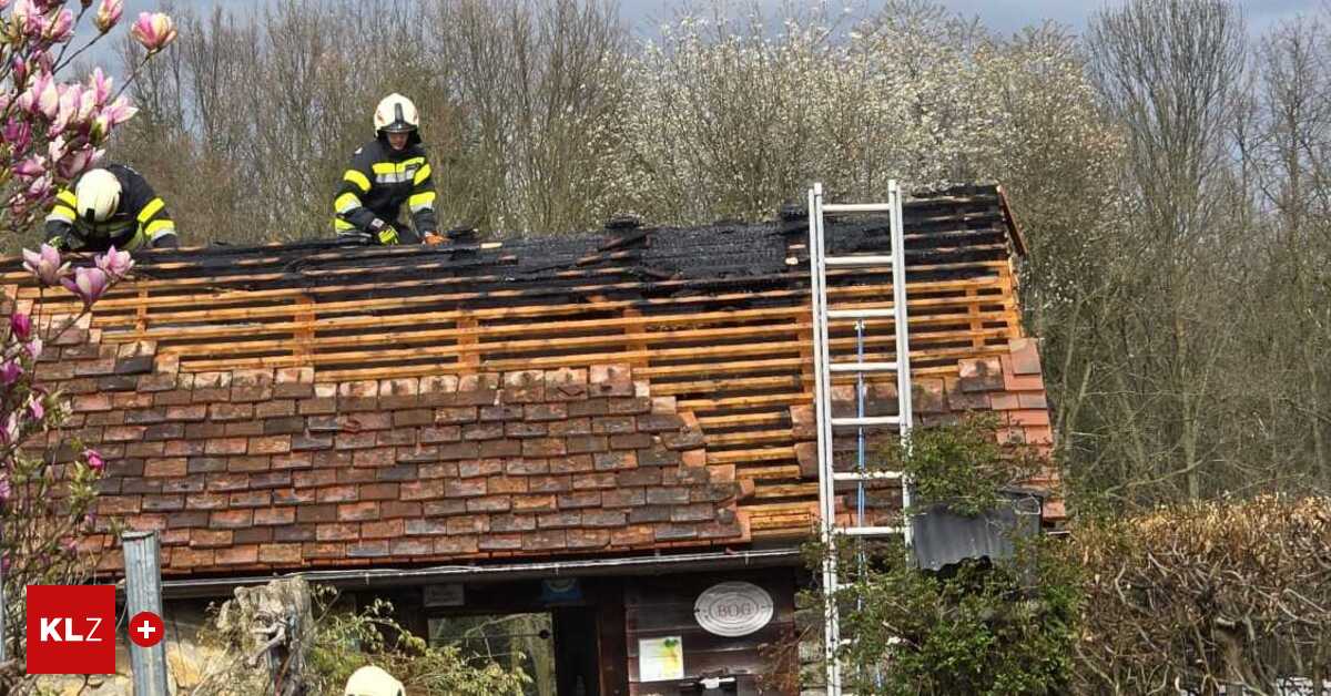 Gro-einsatz-der-Feuerwehren-in-Bad-Waltersdorf-Dachstuhl-fing-Feuer