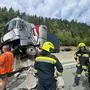 Der Unfall ereignete sich am Dienstagvormittag, die Bergung beschäftigte die Einsatzkräfte jedoch noch länger