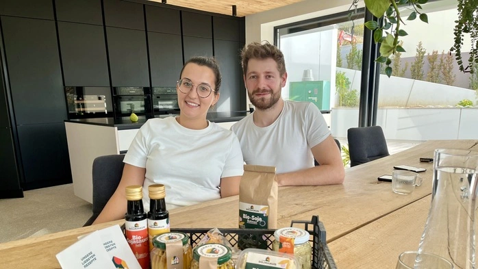 Die Menschen hinter „Unser Sojahaus“: Sabrina Leitner und Kevin Wagner