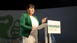 Die steirische ÖVP-Chefin Manuela Khom setzt 2026 voll auf die politische Wirtschaftsagenda