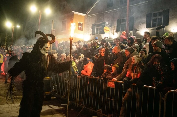 Krampuslauf Frohnleiten, Hauptplatz, 8130 Frohnleiten, am 9.11. 2024.
