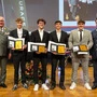 Vier der sieben Jugendlichen, die einer Frau in Not in Stainz zu Hilfe eilten, holten sich am Donnerstagabend den Courage-Award ab: Maximilian Stroß, Sebastian Paier, Paul Tesar und Sandro Eisel 