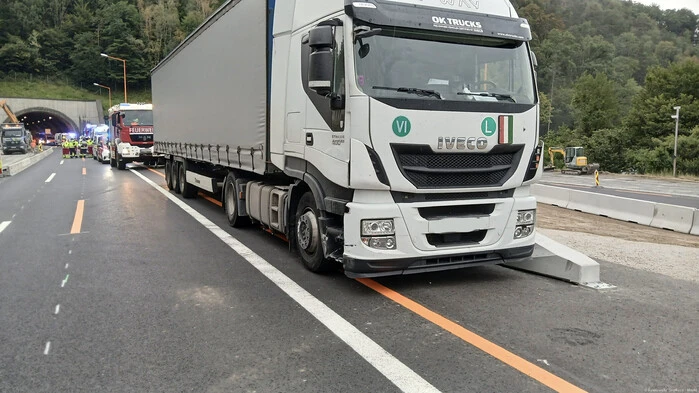 Ein Lkw hatte den Serienunfall ausgelöst