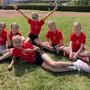 Die erfolgreichen Mädchen der MS Stainz jubelten bei den Leichtathletik-Bezirksmeisterschaften über starke Ergebnisse und den Sieg in der Mannschaftswertung