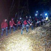 Die Einsatzkräfte machten sich vom Boden und von der Luft aus auf die Suche