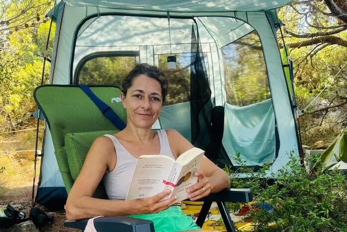 Lesestoff brachte Grünen-Landessprecherin Sandra Krautwaschl zum Campen in Kroatien mit 