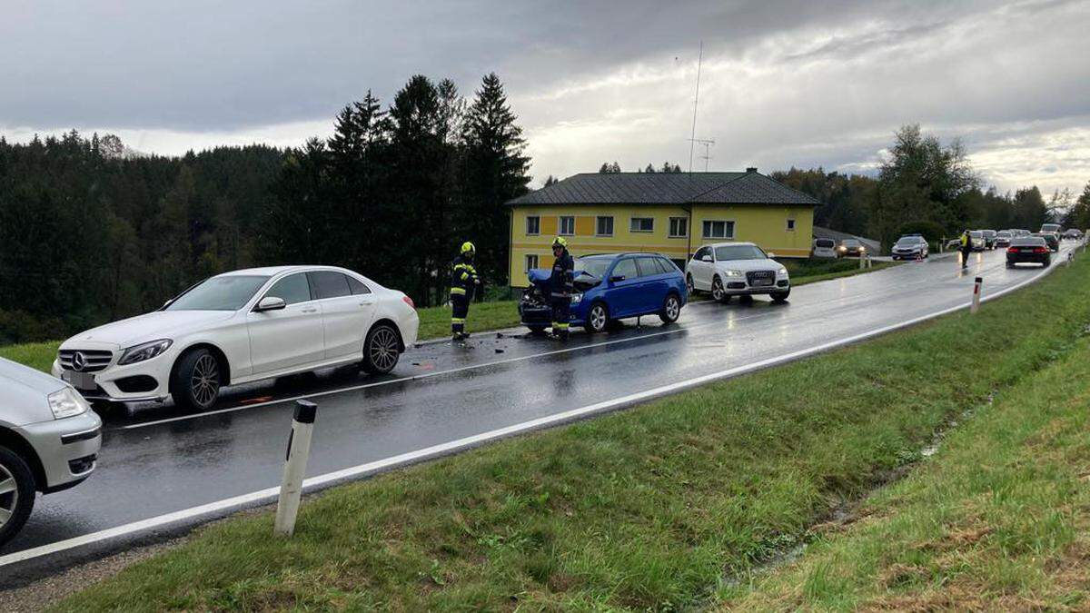 Der Auffahrunfall ereignete sich auf der B 76 bei Vordersdorf