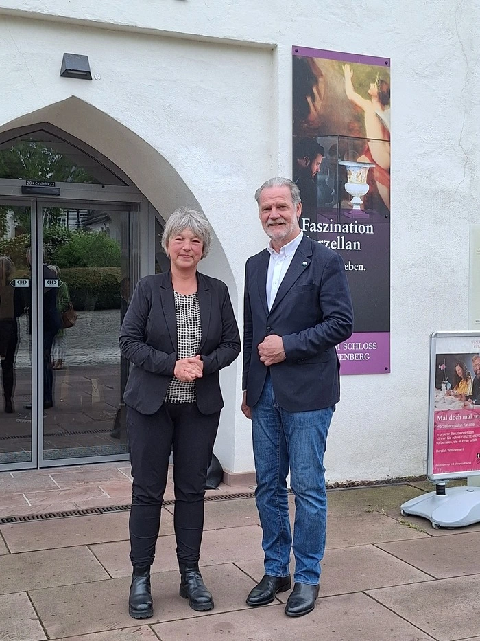 Niedersachsens SPD-Landtagspräsidentin Hanna Naber mit dem steirischen Landtagspräsidenten Gerald Deutschmann (FPÖ)
