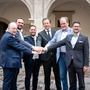 Günther Hirschberger (ÄK), Michael Sacherer (ÄK), FP-Marco Triller, VP-Karlheinz Kornhäusl, Erwin Dirnberger (Gemeindebund) und Michael Leitgeb (Städtebund, v.l.)