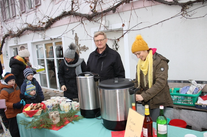Dieser schöne Brauch am Nikolotag organisierte wieder der Kulturausschuss in Zusammenarbeit mit der Marktgemeinde Ligist.