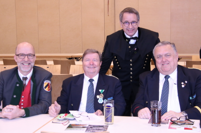 Als Gäste konnte er Rosentals Bürgermeister Johannes Schmid und Gernot Hauswirth vom Steirischen Landesverband begrüßen.