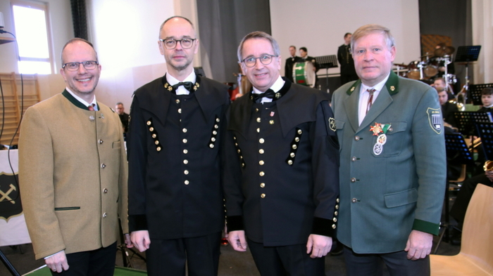Einen stolzen Jahresbericht konnte Bezirksobmann Johann Edler bei der am Sonntag stattgefundenen Generalversammlung des Blasmusikverbandes Voitsberg im Festsaal Rosental präsentieren.