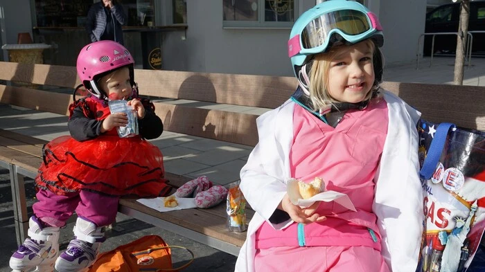 Am Faschingsdienstag waren alle Kinder in Köflach zum Masken-Eislaufen eingeladen.