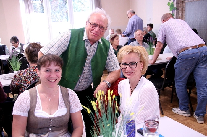 Dass die Lachmuskeln der Besucher so richtig strapaziert wurden, dafür sorgte der mehrmalige „Gaudimax-Sieger“, Humorist und Gstanzlsänger Herbert Steinbäcker alias „Steix“ aus Ramsau am Dachstein.