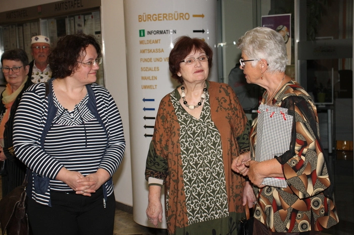 Zur Ausstellungseröffnung konnte der Künstler zahlreiche Gäste aus Politik, Wirtschaft und Kultur begrüßen.