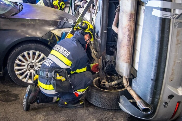  20 Minuten ist die Sollzeit, um im Rahmen eines Unfall-Szenarios eine Person aus einem Wrack zu retten. Diese 20 Minuten ergeben sich aus der „Golden Hour of Shock“ (Goldene Stunde des Schocks). Diese besagt, dass eine schwerverletzte Person, die innerhalb einer Stunde nach einem Unfall in ein entsprechendes Trauma-Zentrum eingeliefert wird, die beste Überlebenschance hat.