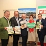 Von links: Günter Riedenbauer (Hotel & Therme Nova), Andreas Herz und Peter Sükar (WKO Voitsberg), Susanne Haubenhofer, Thomas Apfelthaler und Heinz Kaltschmidt (Tourismusverband Region Graz) sowie Lukas Kalcher (WKO Voitsberg)