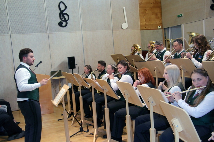 Im Rahmen des Konzertes wurden Melanie Penz, Theresa Brunner, Andreas Klöckl, Alfred Gantschnigg und Melanie Scherr für ihr langjähriges und verdienstvolles Wirken in der Blasmusik ausgezeichnet.