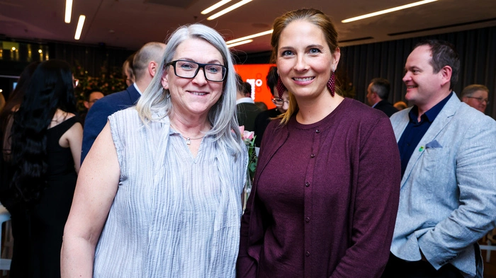 Josefine Vötsch (nominiert in der Kategorie Ehrenamt und soziales Gewissen) und die Voitsberger Bezirkshauptfrau Elisabeth Kladiva