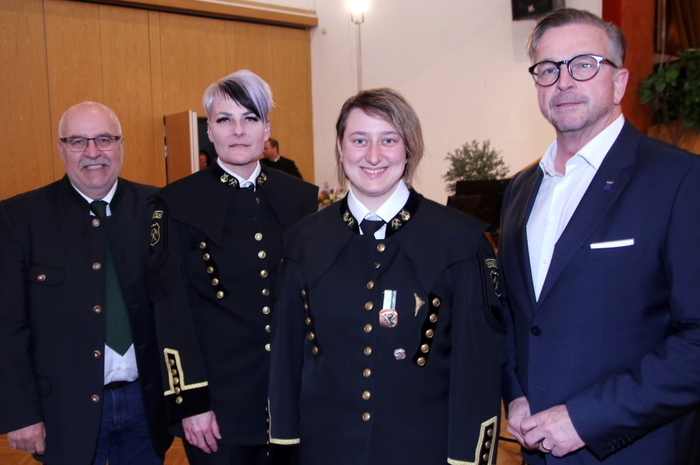Die Musikerinnen und Musiker unter Obfrau Veronika Hacker und Kapellmeisterin Fabienne Zernig haben sich dementsprechend darauf vorbereitet und ein großartiges Programm erarbeitet.