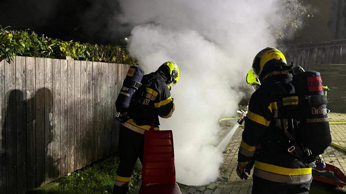 Der 29-Jährige aus dem Jemen bedrohte und verletzte seine schwangere Lebensgefährtin und deren Tochter und legte Brand | Der 29-Jährige aus dem Jemen bedrohte und verletzte seine schwangere Lebensgefährtin und deren Tochter und legte Brand