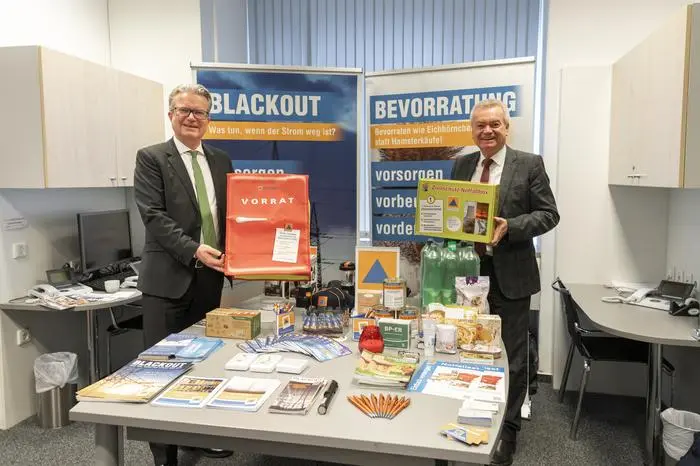 LH Christopher Drexler und Vize Anton Lang raten zur Vorsorge