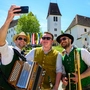 Kaiserwetter und beste Stimmung beim Roas-Auftakt auf Schloss Seggau