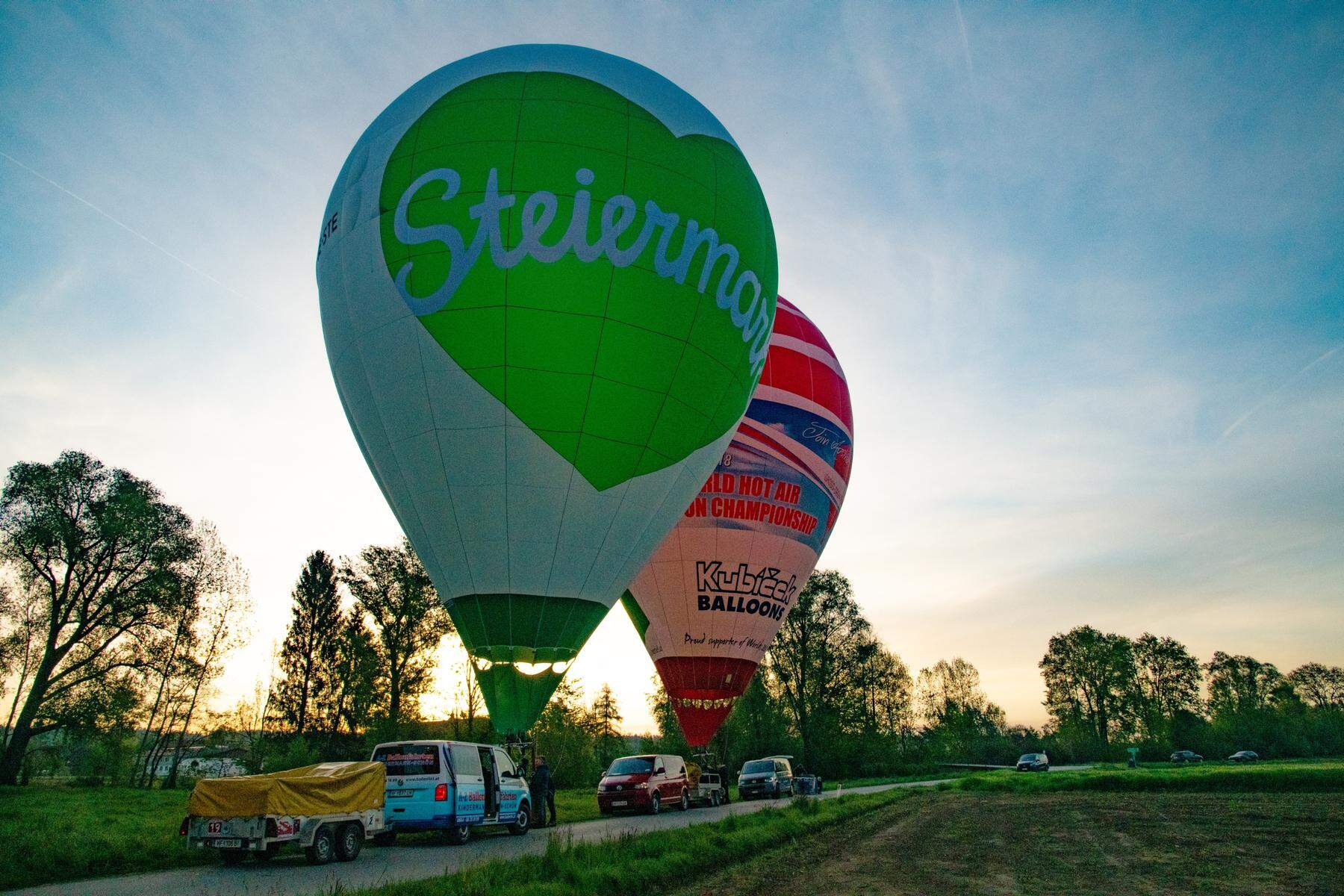 Fotos der Ballonfahrt: Ballone zierten den Himmel 