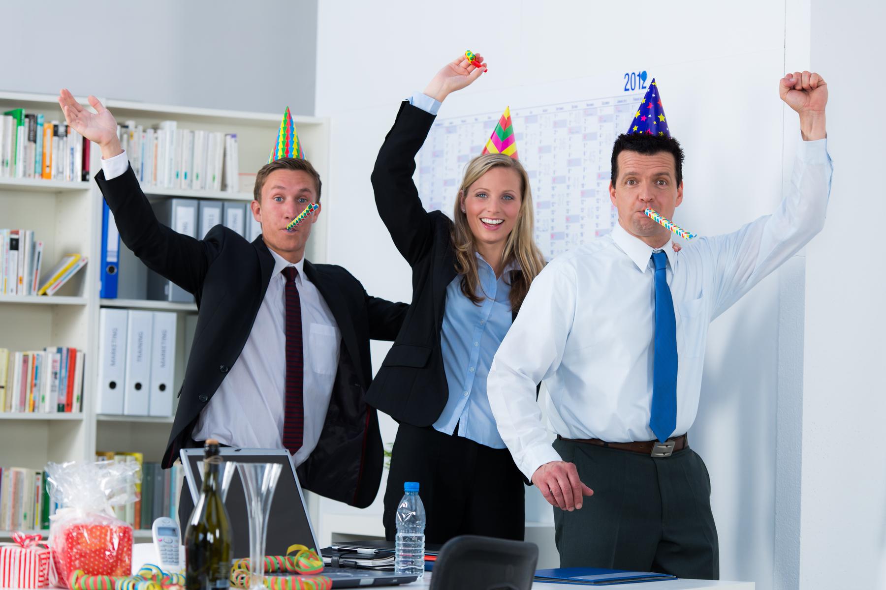 Gute Frage: Fasching am Arbeitsplatz: Darf mir mein Chef die Verkleidung verbieten?