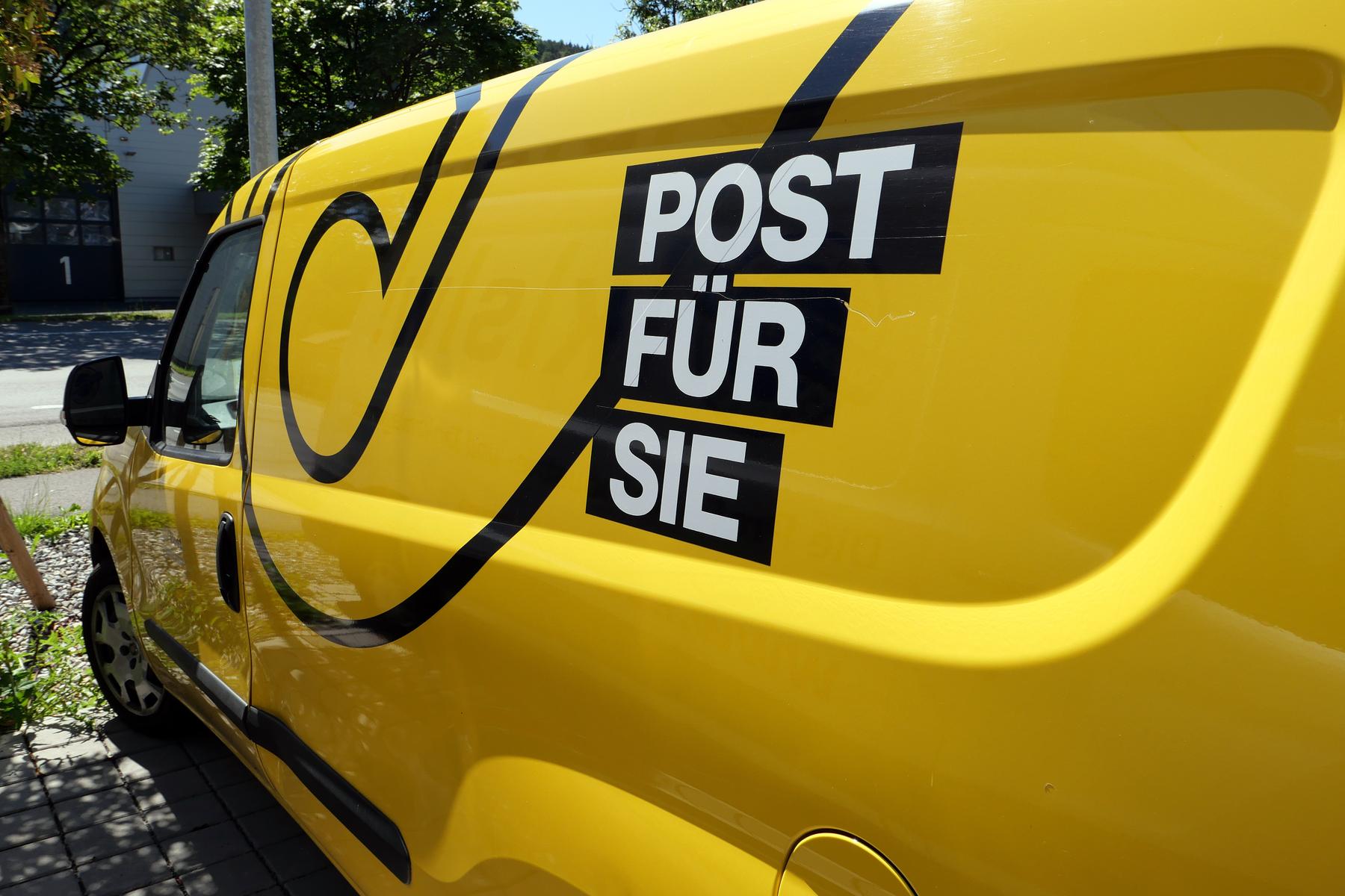 „Edelweiß reloaded“: Weltpremiere: Österreichische Post bringt erste Briefmarke aus dem 3D-Drucker