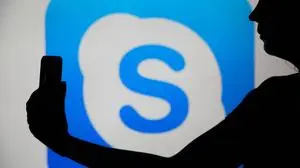 Social Media And Messenger Logos The Skype logo with a person holding a phone in their hand is seen in Knurow, Poland, on December 26, 2024. Knurow Poland PUBLICATIONxNOTxINxFRA Copyright: xKlaudiaxRadeckax originalFilename: radecka-socialme241226_npc6u.jpg