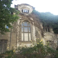 An der historischen Villa nagte der Zahn der Zeit