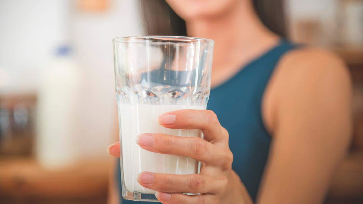 Milch trinken, um dem Klima etwas Gutes zu tun? Foodwatch ging gegen die Botschaft vor (im Bild ein Sujet)