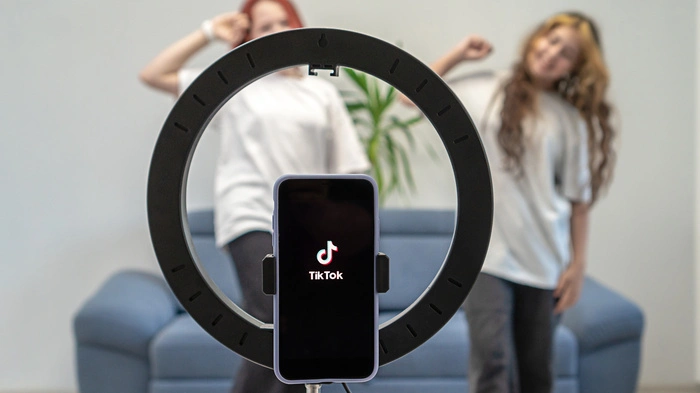 Die Kurzvideo-Plattform TikTok macht es Usern schwer, ihre eigenen Daten herunterzuladen
