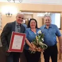 WK-Bezirksstellenleiter Klaus Kert, Reblaus-Chefin Karin Hartl und ihr Lebensgefährte Arnold Weißenbacher (von links)