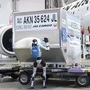 Der Roboter bei einer Testvorführung: Japan Airlines plant seinen Einsatz ab Mai