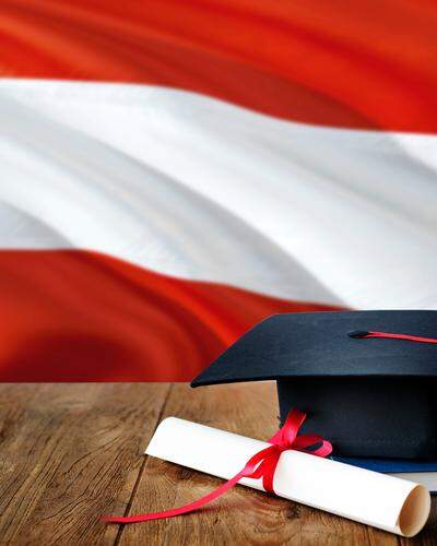 An öffentlichen Unis und Pädagogischen Hochschulen hängen Bachelor-Absolventen am häufigsten ein Master-Studium an