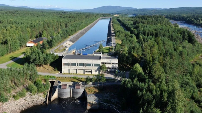 Hafslund, einer der größten Stromerzeuger Norwegens, beauftragte Andritz mit der Sanierung und Modernisierung des Wasserkraftwerks Strandfossen am Fluss Glomma