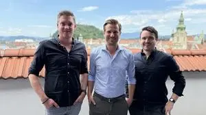 Michael Mauthner und Christoph Lückl von TimeTac sowie Timeular-Mitgründer Manuel Zoderer