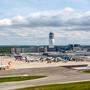 Wien-Schwechat, Heimatflughafen von Austrian Airlines