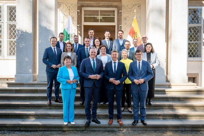 24 Punkte haben die Delegationen am Dienstag abgearbeitet, ehe der Letter of Intent unterzeichnet wurde